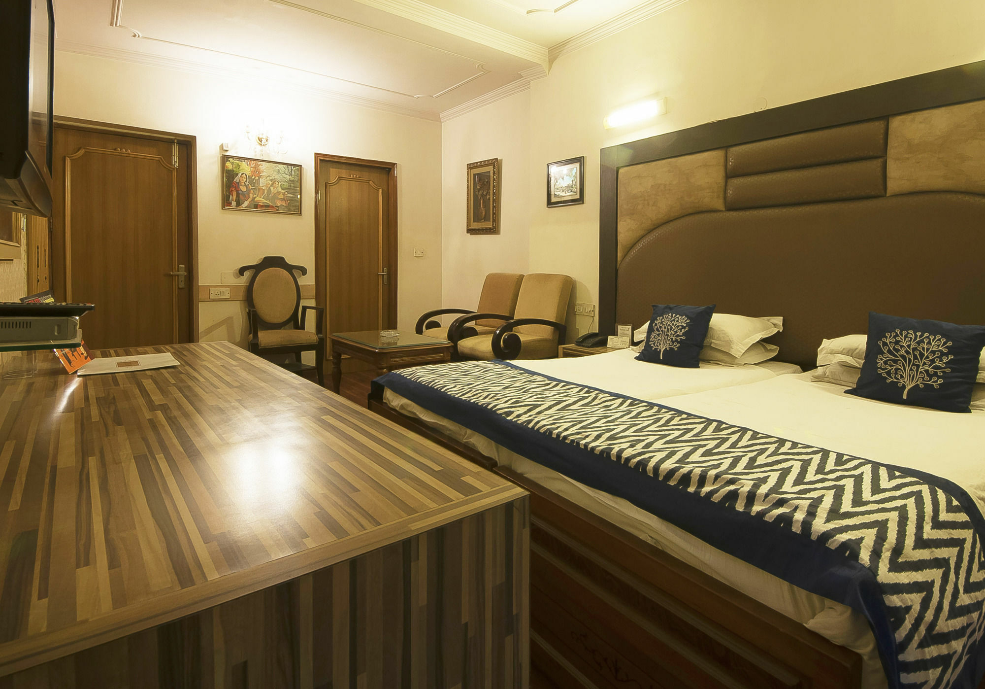 Golden Leaf Hotel New Delhi Eksteriør bilde