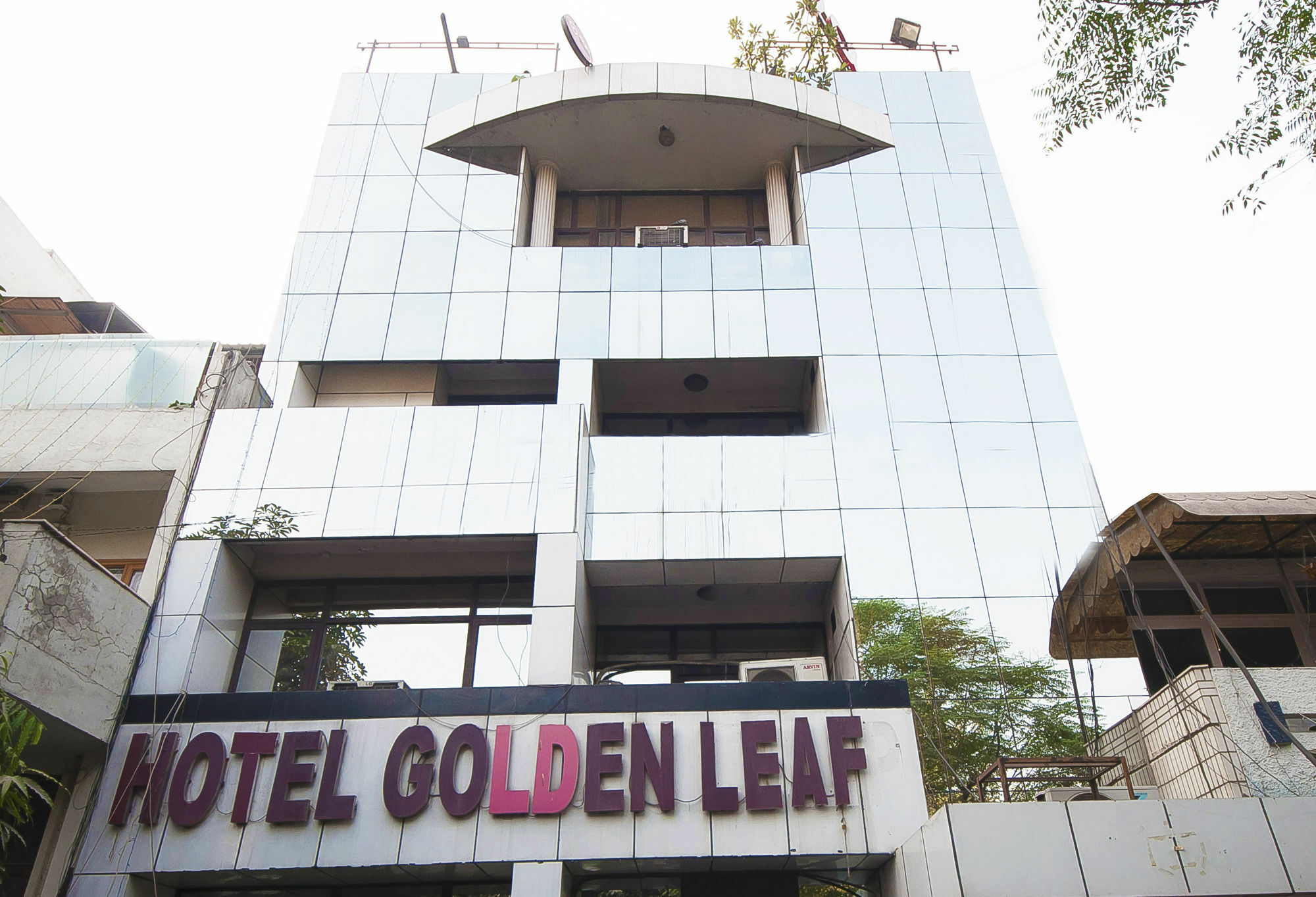 Golden Leaf Hotel New Delhi Eksteriør bilde